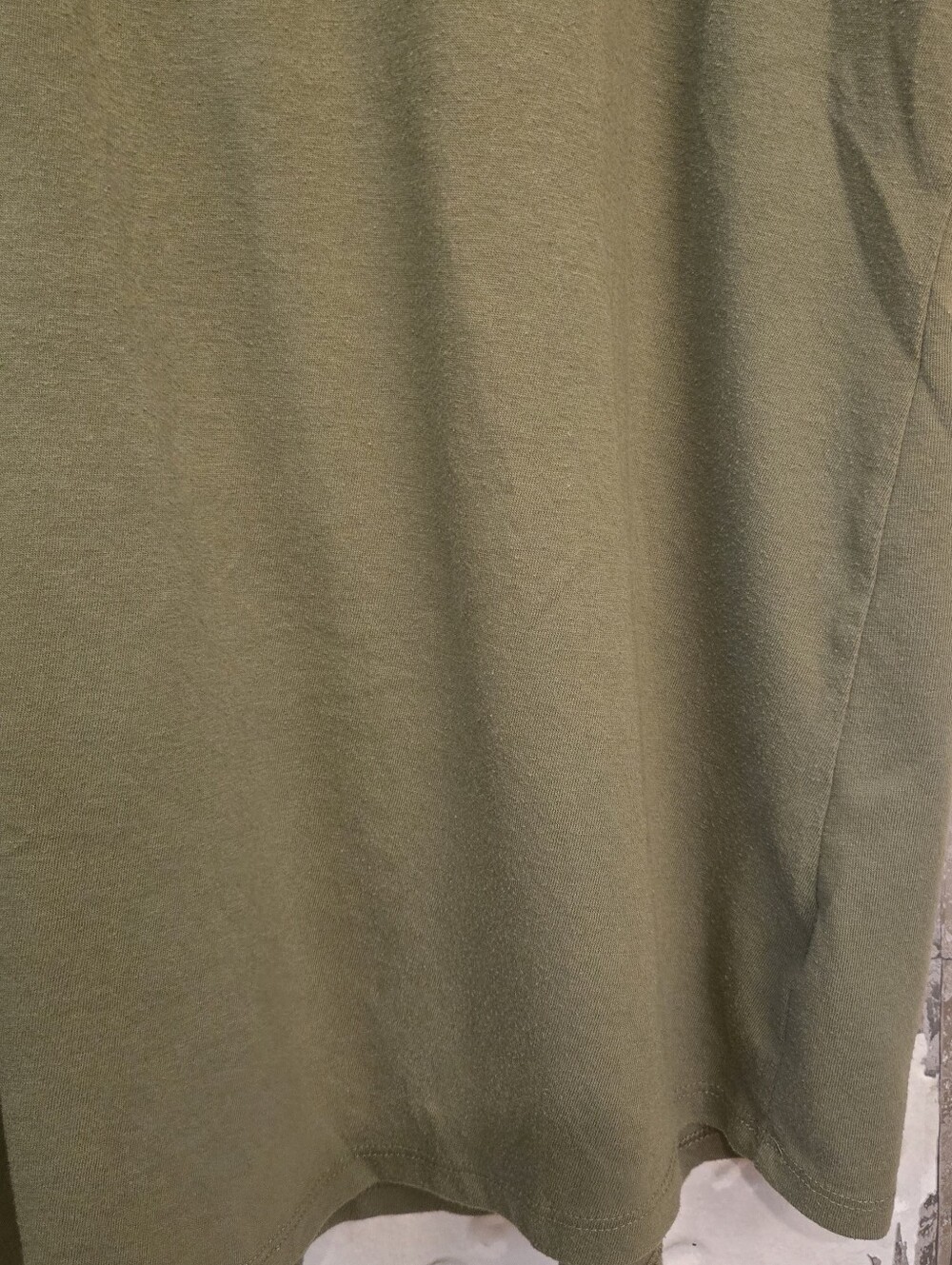 torrid Olive Classic Fit "Put me on & never take me off" Short Sleeve Size 4 - Picture 6 of 7